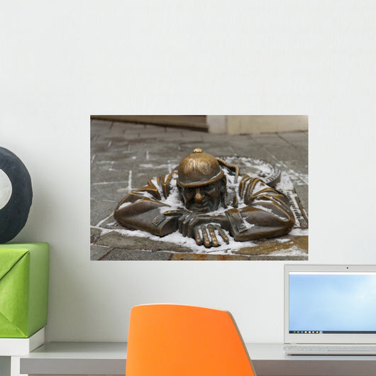 Cumil Wall Decal