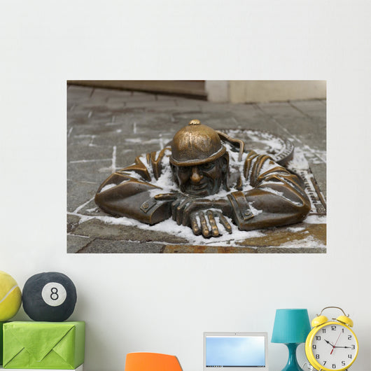 Cumil Wall Decal