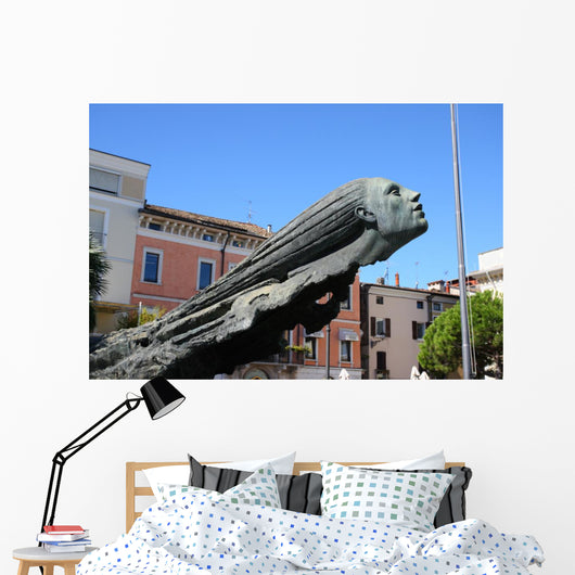 Hafen skulptur Desenzano Gardasee Wall Decal