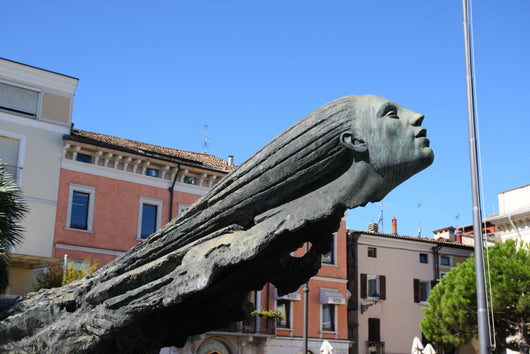 Hafen skulptur Desenzano Gardasee Wall Decal