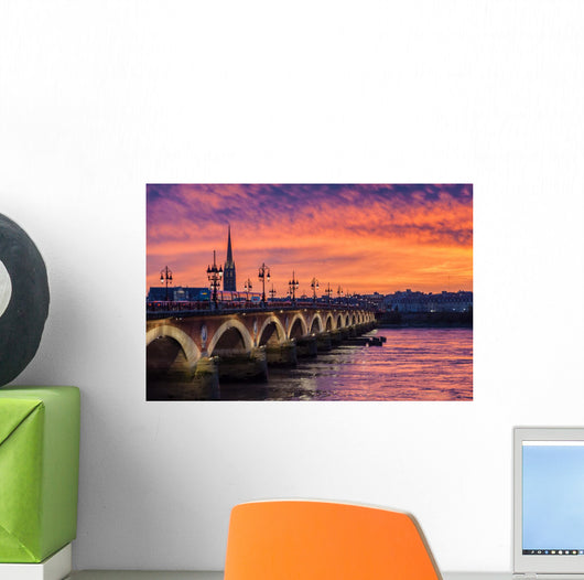 Coucher de soleil sur Bordeaux Wall Decal