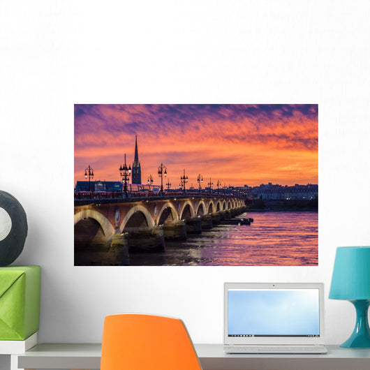 Coucher de soleil sur Bordeaux Wall Decal