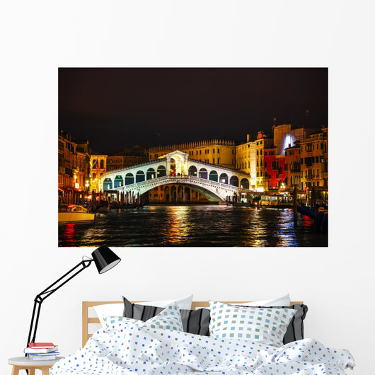 Rialto Bridge (Ponte Di Rialto) in Venice, Italy Wall Decal