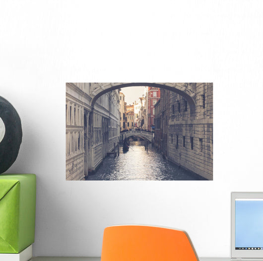 Ponte dei sospiri con gondola, Venezia Wall Decal