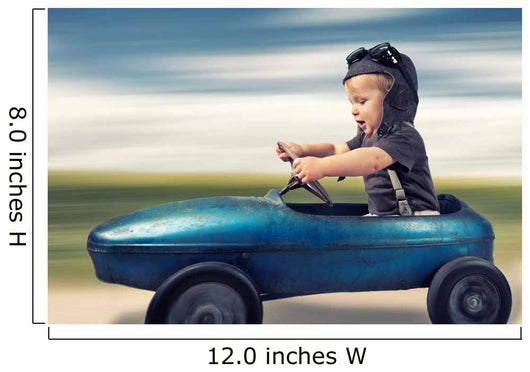 kleiner Junge im Tretauto Wall Decal