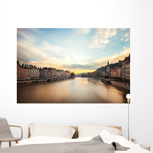 Ville de Lyon quais de sa&ocirc;ne Wall Decal