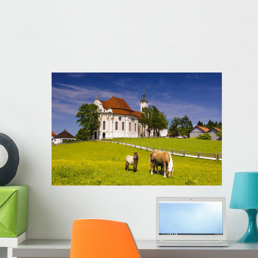 Wieskirche in Bayern mit Haflinger Wall Mural