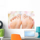 schÃ¶ne FÃ¼ÃŸe mit lachenden Gesichtern Wall Mural