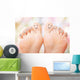 schÃ¶ne FÃ¼ÃŸe mit lachenden Gesichtern Wall Mural