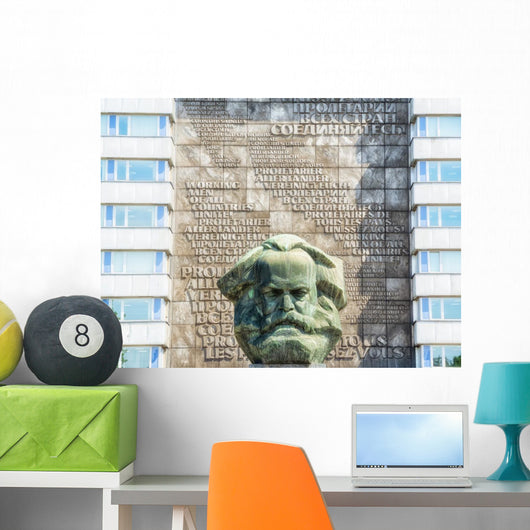 Chemnitz Karl-Marx-Denkmal Wall Mural