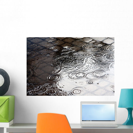 Rain in the city Wall Mural