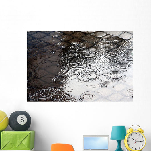 Rain in the city Wall Mural