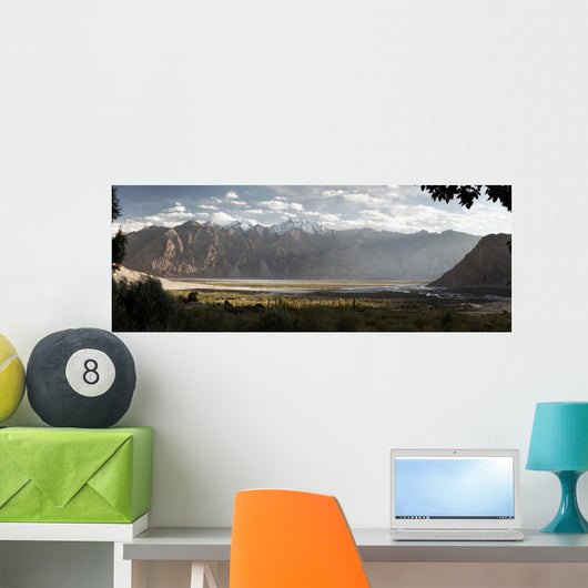 Nubra valley - Indian himalayas - Ladakh Wall Mural