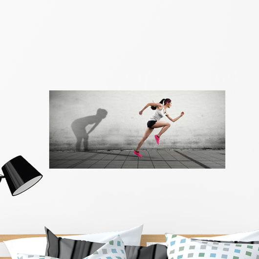 Junge Frau H&auml;gt Ihren Schatten Ab Wall Decal