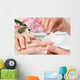 Fingernagel Werden Gefeilt Wall Decal