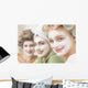 Junge Frau Mir Grossen Wall Decal