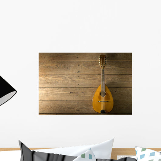 Alte Mandoline Auf Holzdielen Wall Decal