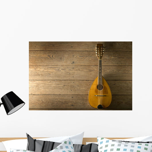 Alte Mandoline Auf Holzdielen Wall Decal