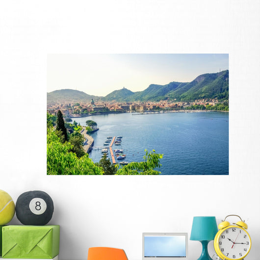 Como Am Comer See Wall Decal