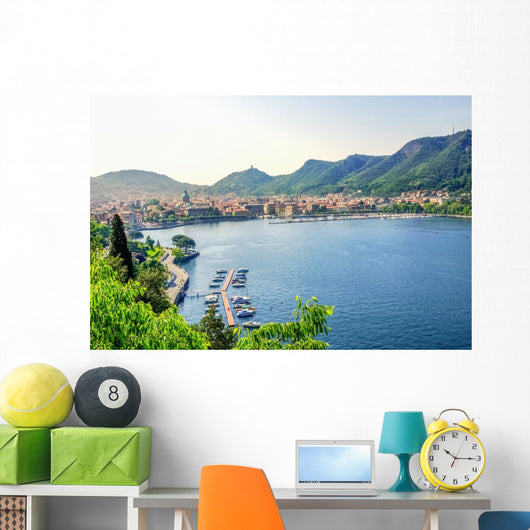 Como Am Comer See Wall Decal