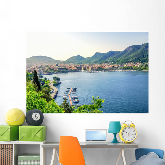 Como Am Comer See Wall Decal