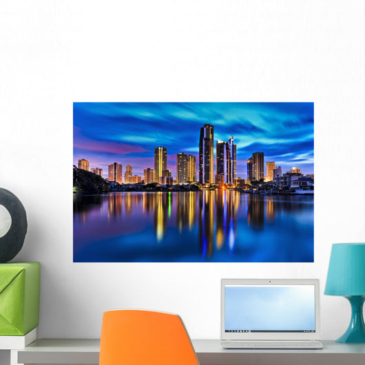 Qe Surfers Paradise City Wall Decal