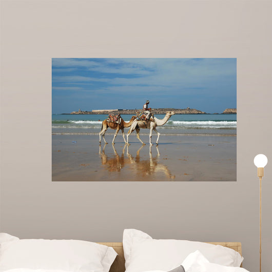 Dromadaires Sur La Plage Wall Decal