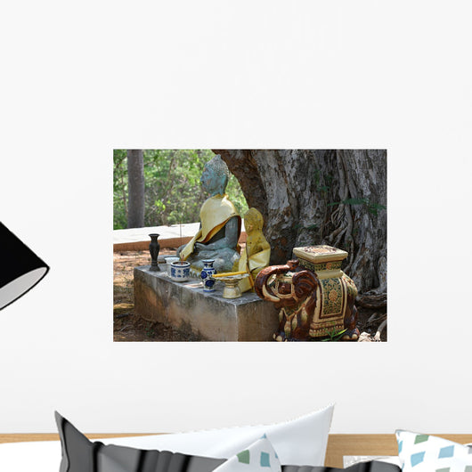 Ko Loi Wall Decal