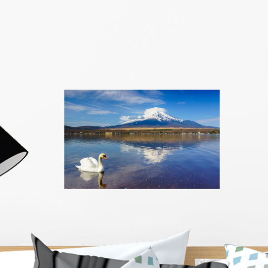 White Swan with Mount Wall Decal