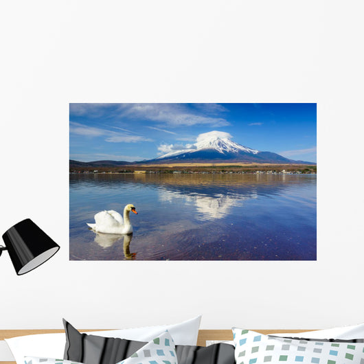 White Swan with Mount Wall Decal