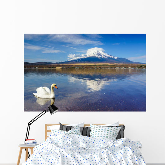 White Swan with Mount Wall Decal