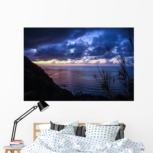 Blaue Abendwolken Ber Dem Wall Decal
