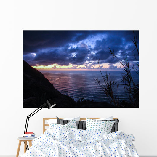 Blaue Abendwolken Ber Dem Wall Decal