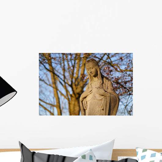 Statue March Wall Decal