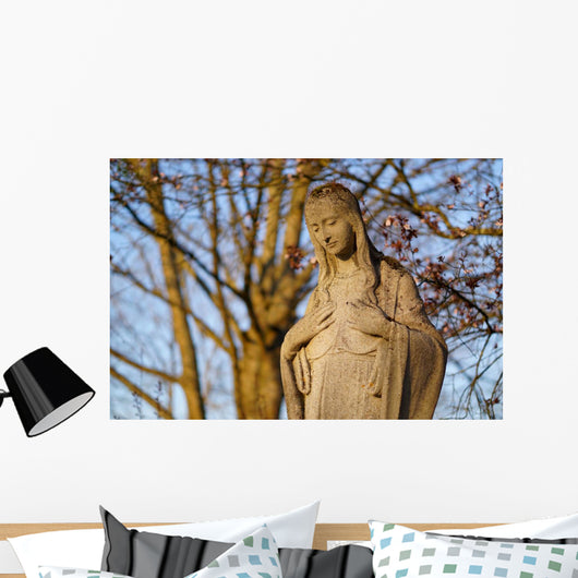 Statue March Wall Decal