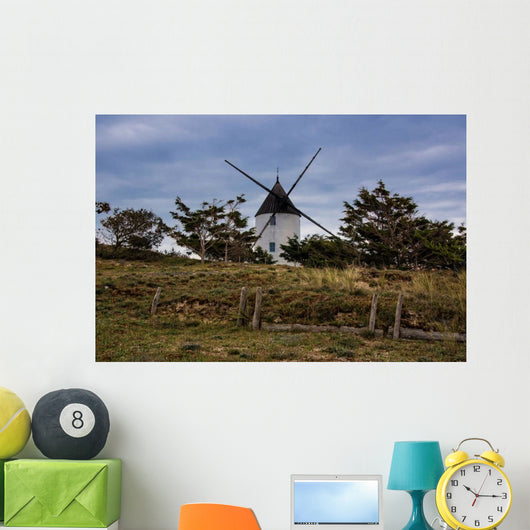 Sur Les Dunes Wall Decal