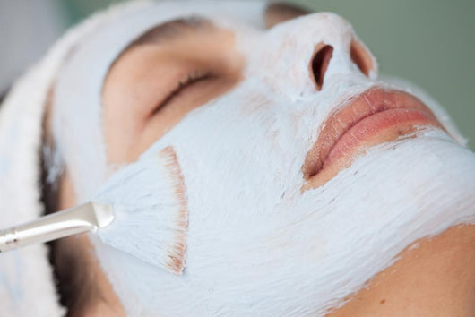 Aplicacion Mascarilla Facial Wall Decal
