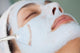 Aplicacion Mascarilla Facial Wall Decal
