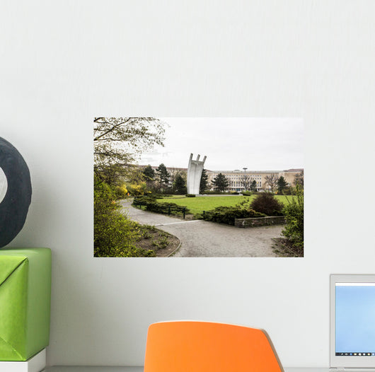 Denkmal Platz Der Luftbr Wall Decal