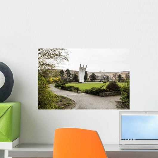 Denkmal Platz Der Luftbr Wall Decal