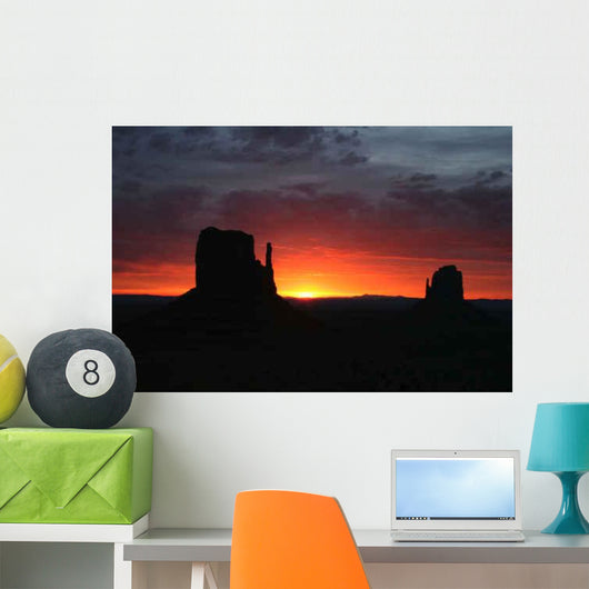 Monument Valley Wall Mural
