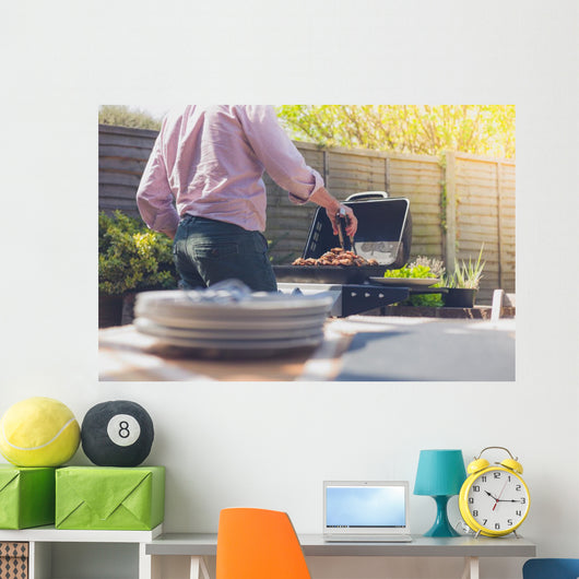 Plates Table outside with Wall Decal