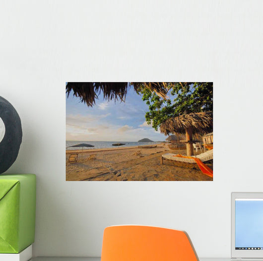 Plage Foulpoint Wall Decal