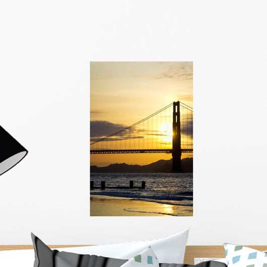 Golden Gate Bridge in San Francisco Wall Mural