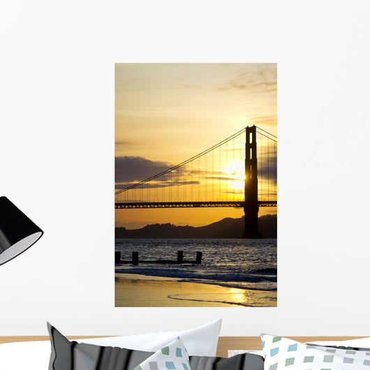 Golden Gate Bridge in San Francisco Wall Mural