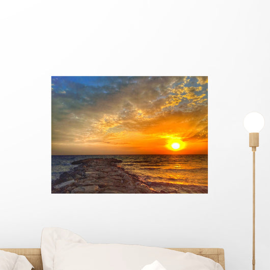 Albeggio Sulla Scogliera Wall Decal