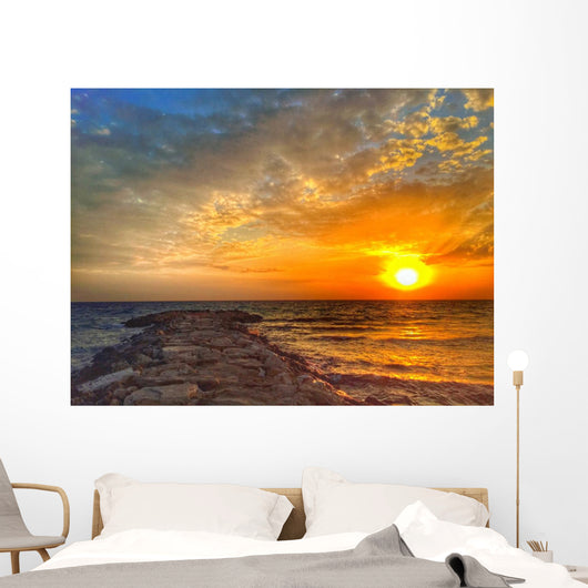 Albeggio Sulla Scogliera Wall Decal