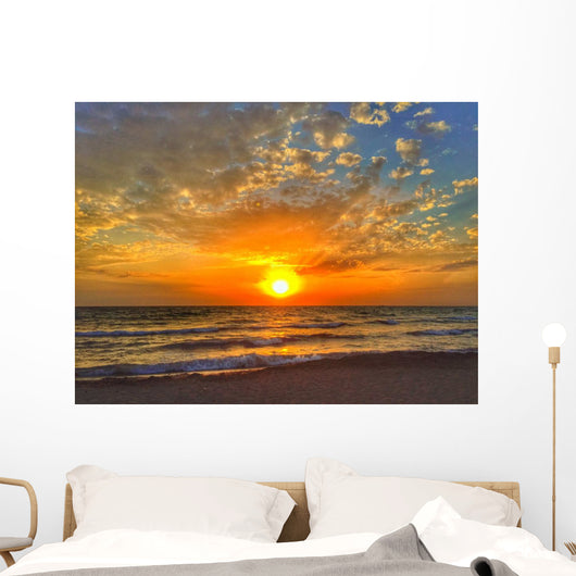 Splendida Alba Wall Decal