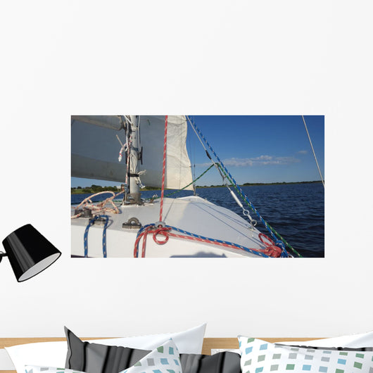 Sailboat Nose 09184 Wall Decal