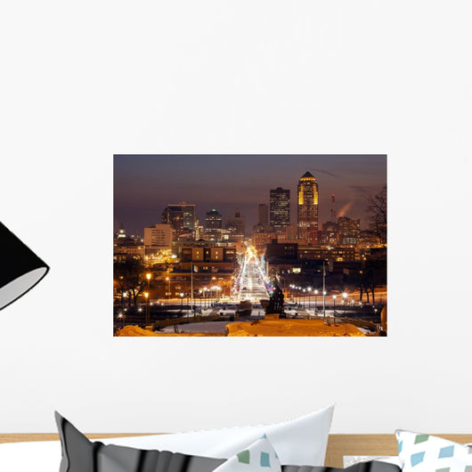 Des Moines Skyline Wall Decal